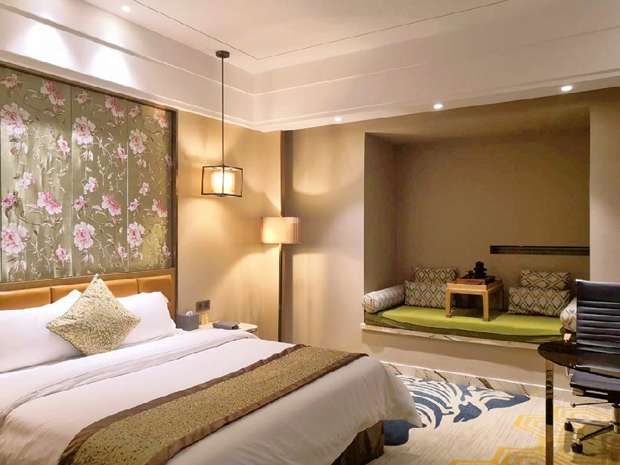 Standard big bed room